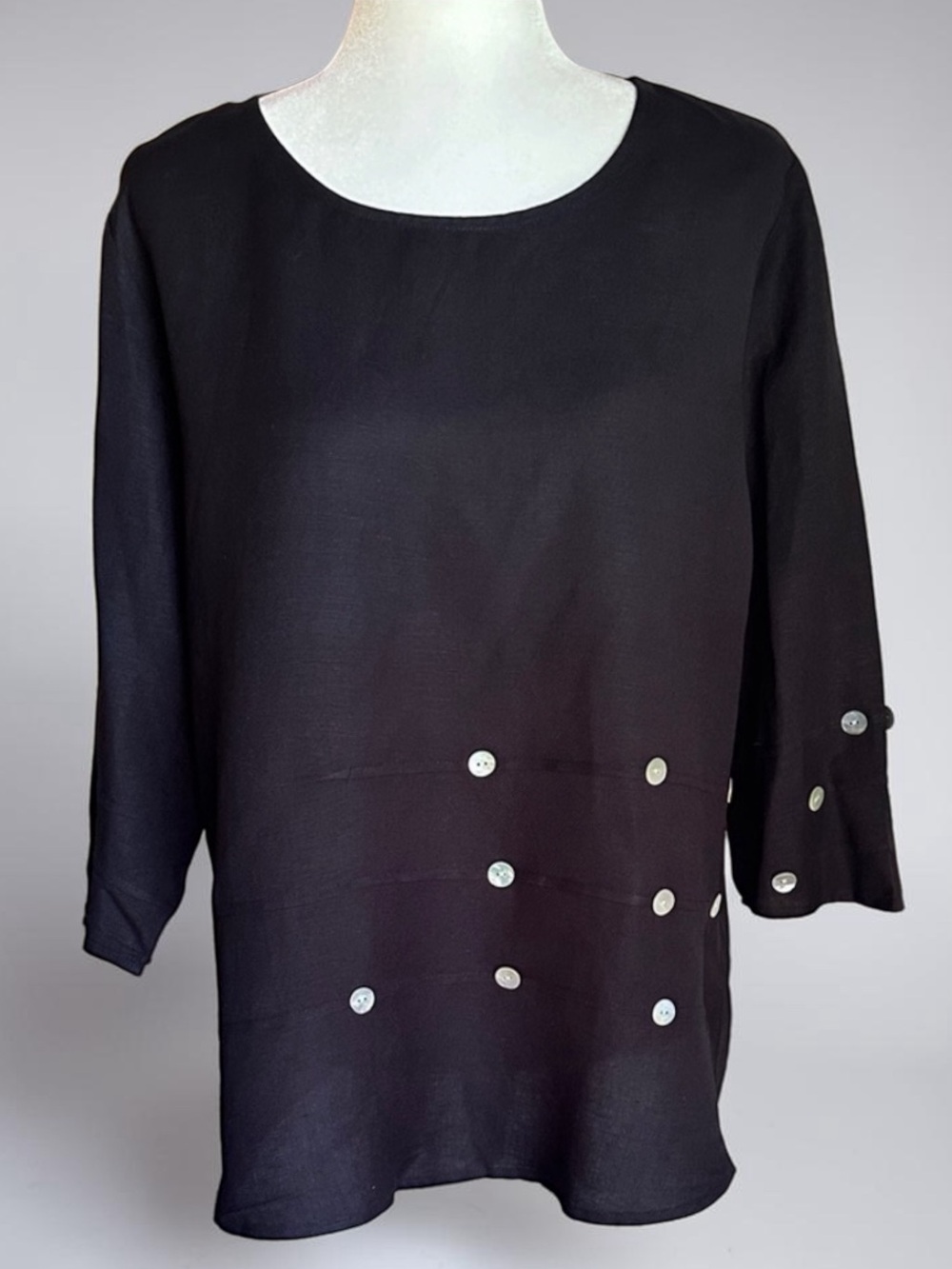 Toofan Black 100% Linen Top XL Slimming Top Flutter Sleeve Pearl Button Trim